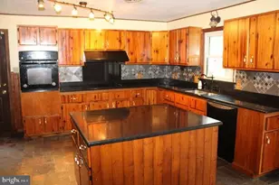 63 Carpenter Ln, Newburg, PA 17240 - Photo 2