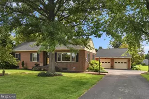 29 Fairfield St, Carlisle, PA 17013 - Photo 2