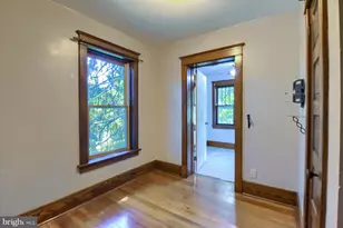 512 S Market St, Mechanicsburg, PA 17055 - Photo 28