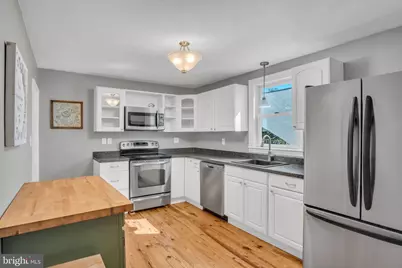 1027 N College Street, Carlisle, PA 17013 - Photo 8