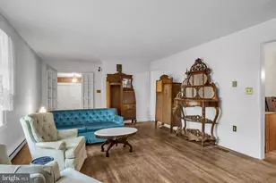 1327 Kuhn Rd, Boiling Springs, PA 17007 - Photo 18