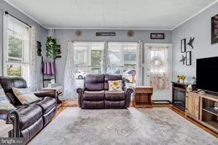 309 Chestnut St, Mount Holly Springs, PA 17065 - Photo 8