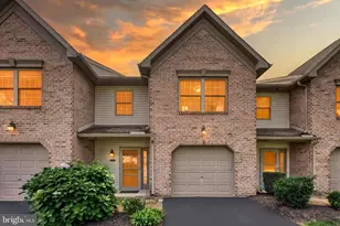 174 Melbourne Ln, Mechanicsburg, PA 17055 - Photo 1