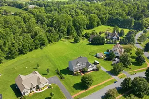 27 McCoy Ln, Carlisle, PA 17015 - Photo 8