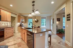 235 Pine Creek Dr, Carlisle, PA 17013 - Photo 8