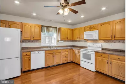 1222 Bent Creek Boulevard, Mechanicsburg, PA 17050 - Photo 14