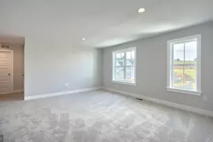 2231 S Autumn Chase Dr, Mechanicsburg, PA 17055 - Photo 32