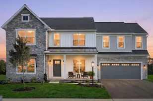2231 S Autumn Chase Dr, Mechanicsburg, PA 17055 - Photo 2