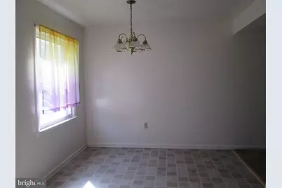 142 E Chapel Avenue, Carlisle, PA 17013 - Photo 4