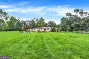 1012 Rockledge Dr, Carlisle, PA 17015 - Photo 32