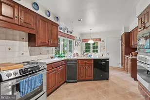 5021 Woodbox Ln, Mechanicsburg, PA 17055 - Photo 12