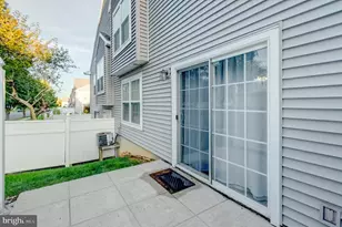50 Courtyard Dr, Carlisle, PA 17013 - Photo 6