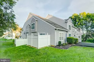 50 Courtyard Dr, Carlisle, PA 17013 - Photo 4
