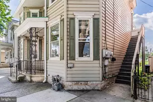214 N College St, Carlisle, PA 17013 - Photo 2