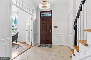 802 Pamela's Ln, Mechanicsburg, PA 17050 - Photo 2