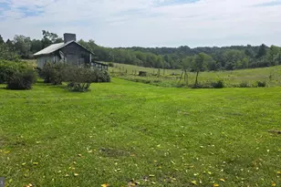 77 Old Barn Ln, Newville, PA 17241 - Photo 2