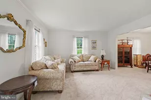 28 Paddock Ln, Camp Hill, PA 17011 - Photo 4