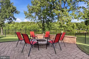 21 Eastgate Dr, Camp Hill, PA 17011 - Photo 90
