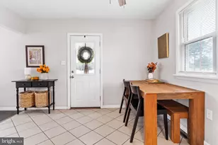 343 S Sporting Hill Rd, Mechanicsburg, PA 17050 - Photo 4