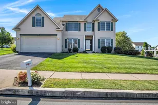2191 Canterbury Dr, Mechanicsburg, PA 17055 - Photo 1
