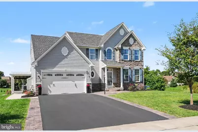 206 Tavern Blvd., Boiling Springs, PA 17007 - Photo 1