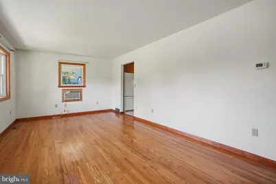 6028 Edward Drive, Mechanicsburg, PA 17050 - Photo 2