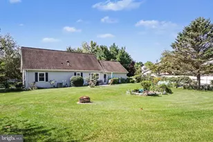 37 Goldenrod Dr, Carlisle, PA 17015 - Photo 28