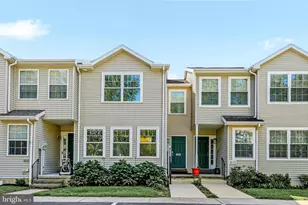 808 Yorkview Dr, Mechanicsburg, PA 17055 - Photo 2