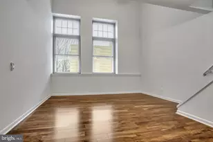 133 W Locust St, Mechanicsburg, PA 17055 - Photo 6
