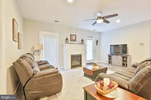 105 Cardinal Dr, Shippensburg, PA 17257 - Photo 10