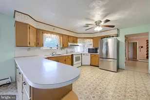 4 Sherwood Dr, Carlisle, PA 17015 - Photo 22