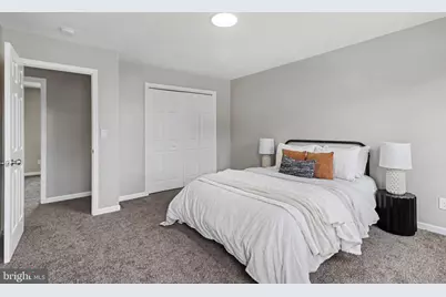31 Woodview Drive, Mount Holly Springs, PA 17065 - Photo 14