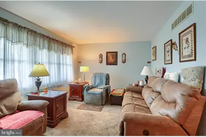 6 Meadowview Drive, Carlisle, PA 17013 - Photo 8
