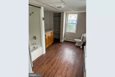 106 N Arch Street, Mechanicsburg, PA 17055 - Photo 2