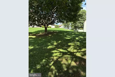 640 Geneva Drive APT #12, Mechanicsburg, PA 17055 - Photo 18