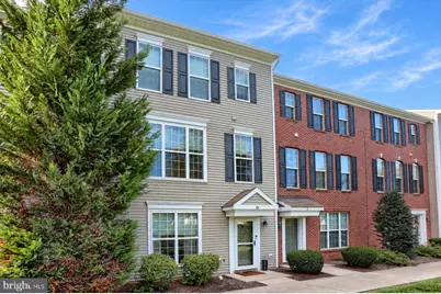 3001 Meridian Cmns #D, Mechanicsburg, PA 17055 - Photo 2