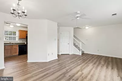 143 S Seneca Street, Shippensburg, PA 17257 - Photo 6