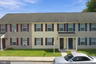 143 S Seneca St, Shippensburg, PA 17257 - Photo 2