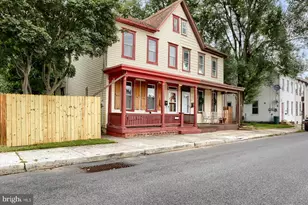 249 Lincoln St, Carlisle, PA 17013 - Photo 2