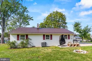 100 Walton Ave, Carlisle, PA 17013 - Photo 30