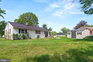 100 Walton Ave, Carlisle, PA 17013 - Photo 20