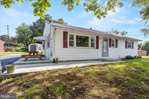 100 Walton Ave, Carlisle, PA 17013 - Photo 4