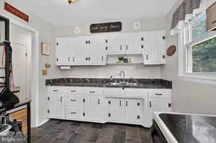 18 Skyport Rd, Mechanicsburg, PA 17050 - Photo 8