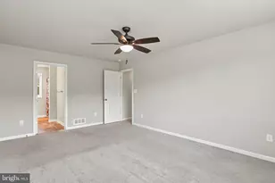 304 Lexington Ln, Shippensburg, PA 17257 - Photo 32