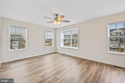 402 Alfalfa Dr, Carlisle, PA 17013 - Photo 10