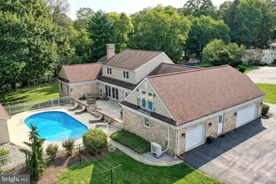 1 W Lawn Circle, Lemoyne, PA 17043 - Photo 2