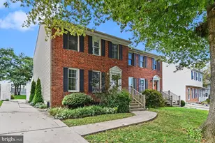 1009 Northfield Dr, Carlisle, PA 17013 - Photo 2