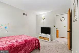1009 Northfield Dr, Carlisle, PA 17013 - Photo 16