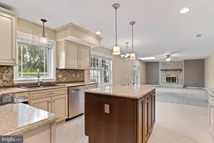 6207 Locust Ln, Mechanicsburg, PA 17050 - Photo 14