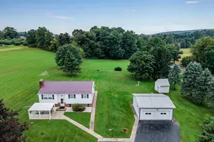 356 Georgetown Rd, Gardners, PA 17324 - Photo 2